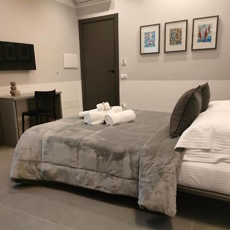 Rosy Room Design Marsala Ngoại thất bức ảnh