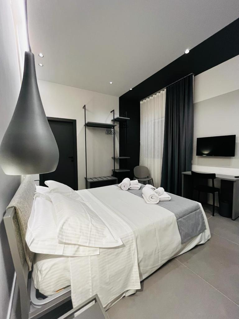 Rosy Room Design Marsala Ngoại thất bức ảnh