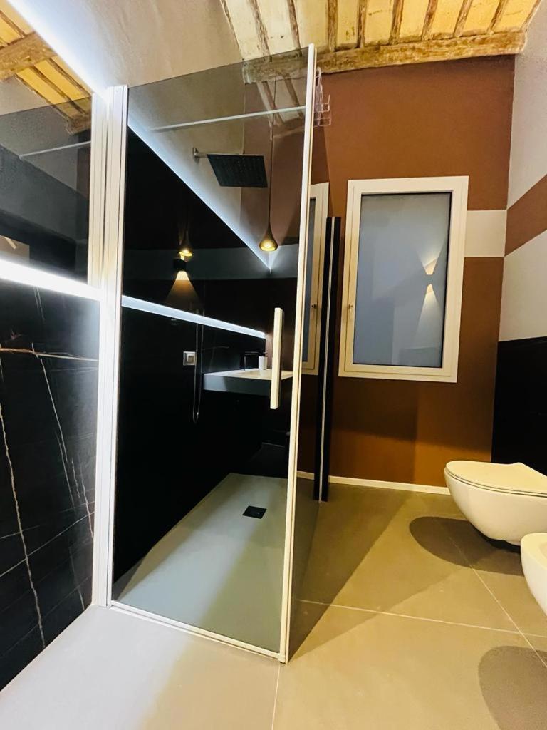 Rosy Room Design Marsala Ngoại thất bức ảnh