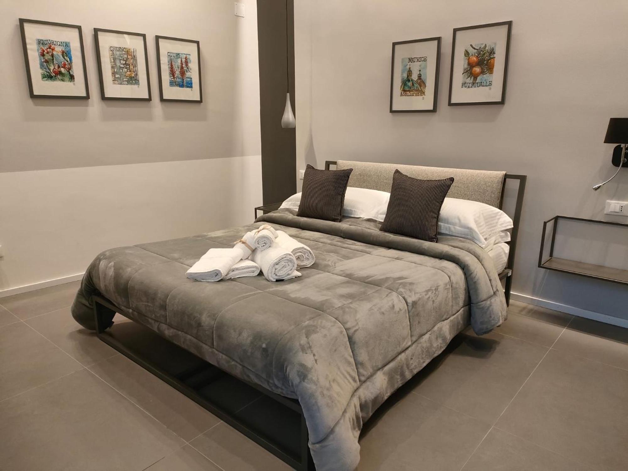Rosy Room Design Marsala Ngoại thất bức ảnh